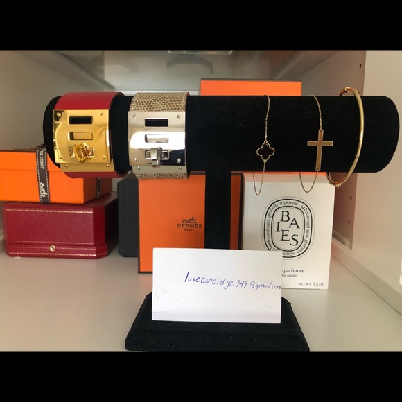 Hermes rouge casaque Kelly dog bracelet. Retail $900+ - Picture 4 of 7